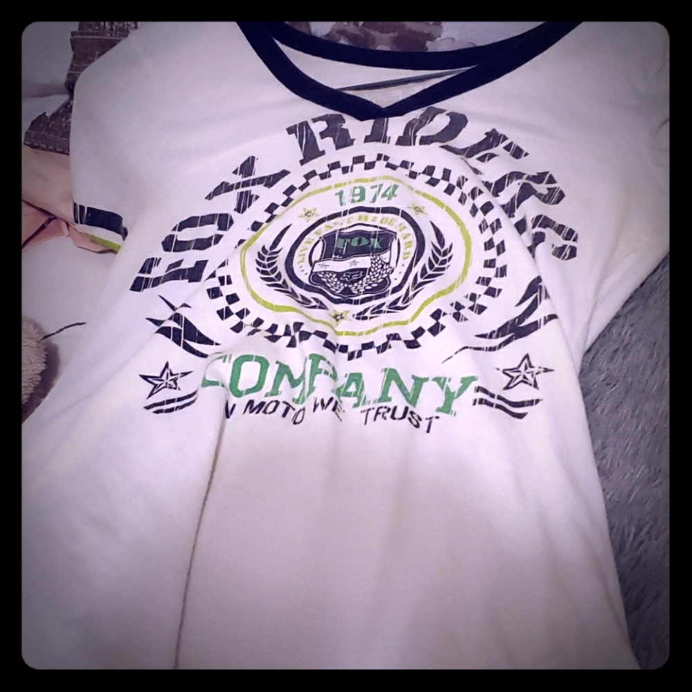 T shirt